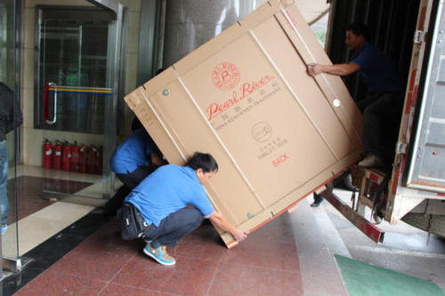 克山钢琴贵重工艺品无忧运