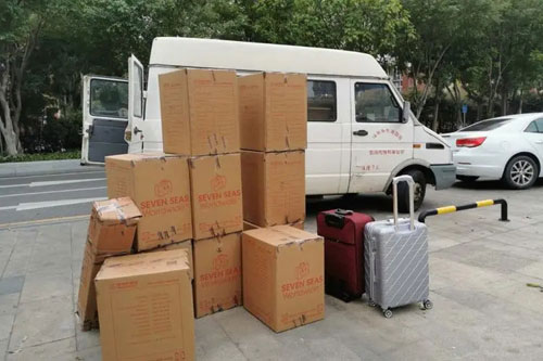 克山行李托运公司
